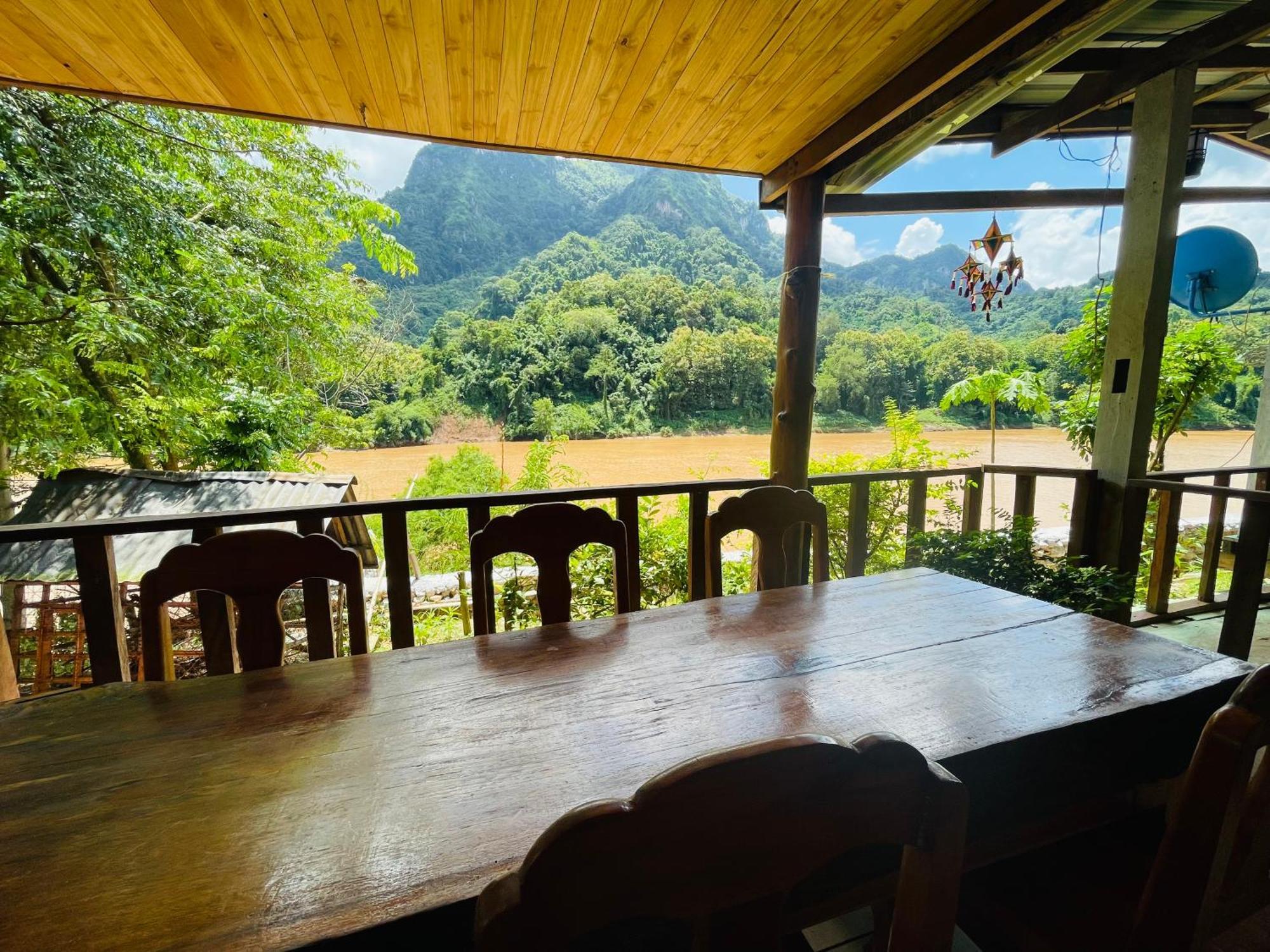 Bed and Breakfast Nong Khiaw Ing Ing Mountain View Exterior foto