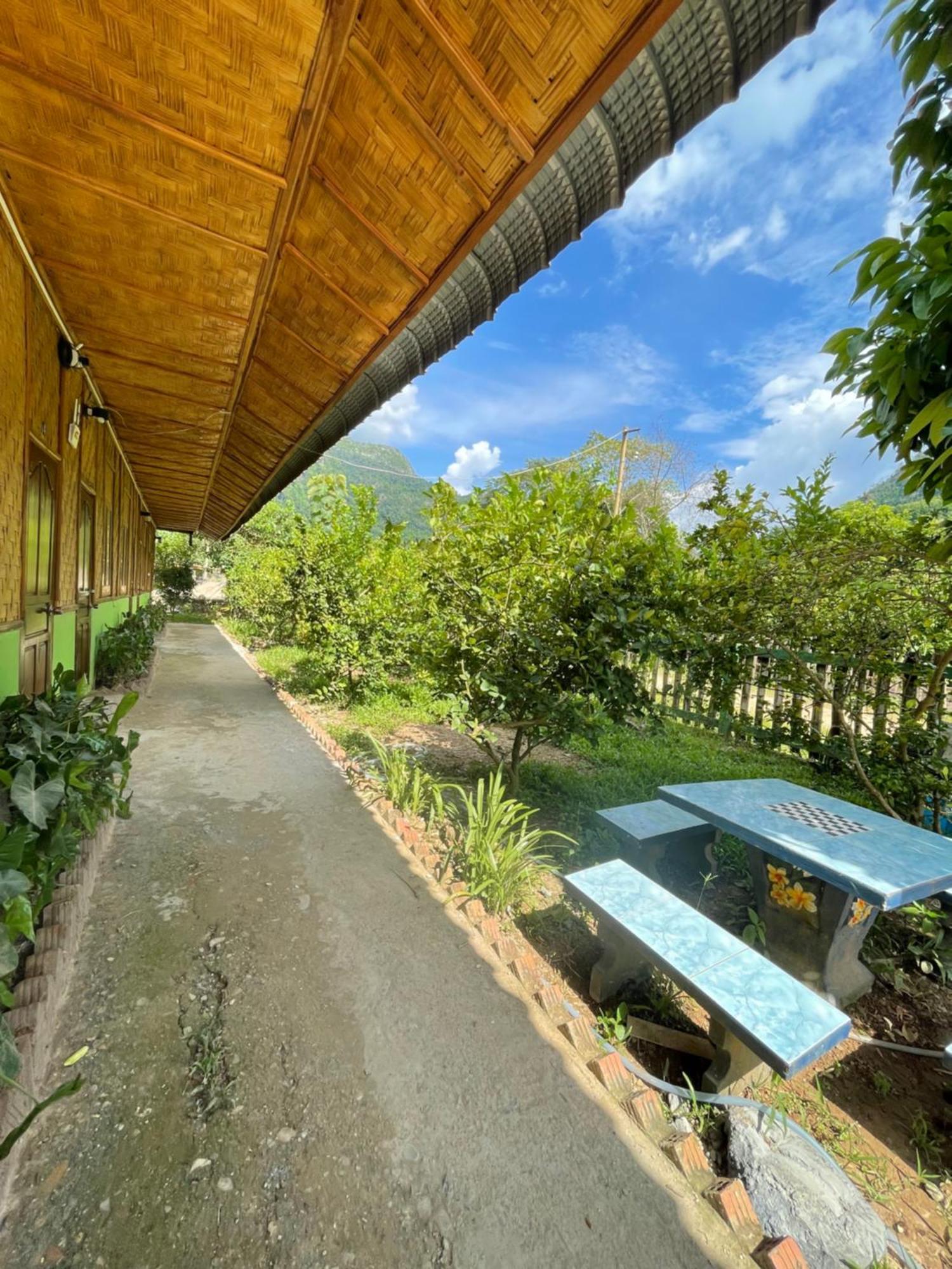 Bed and Breakfast Nong Khiaw Ing Ing Mountain View Exterior foto