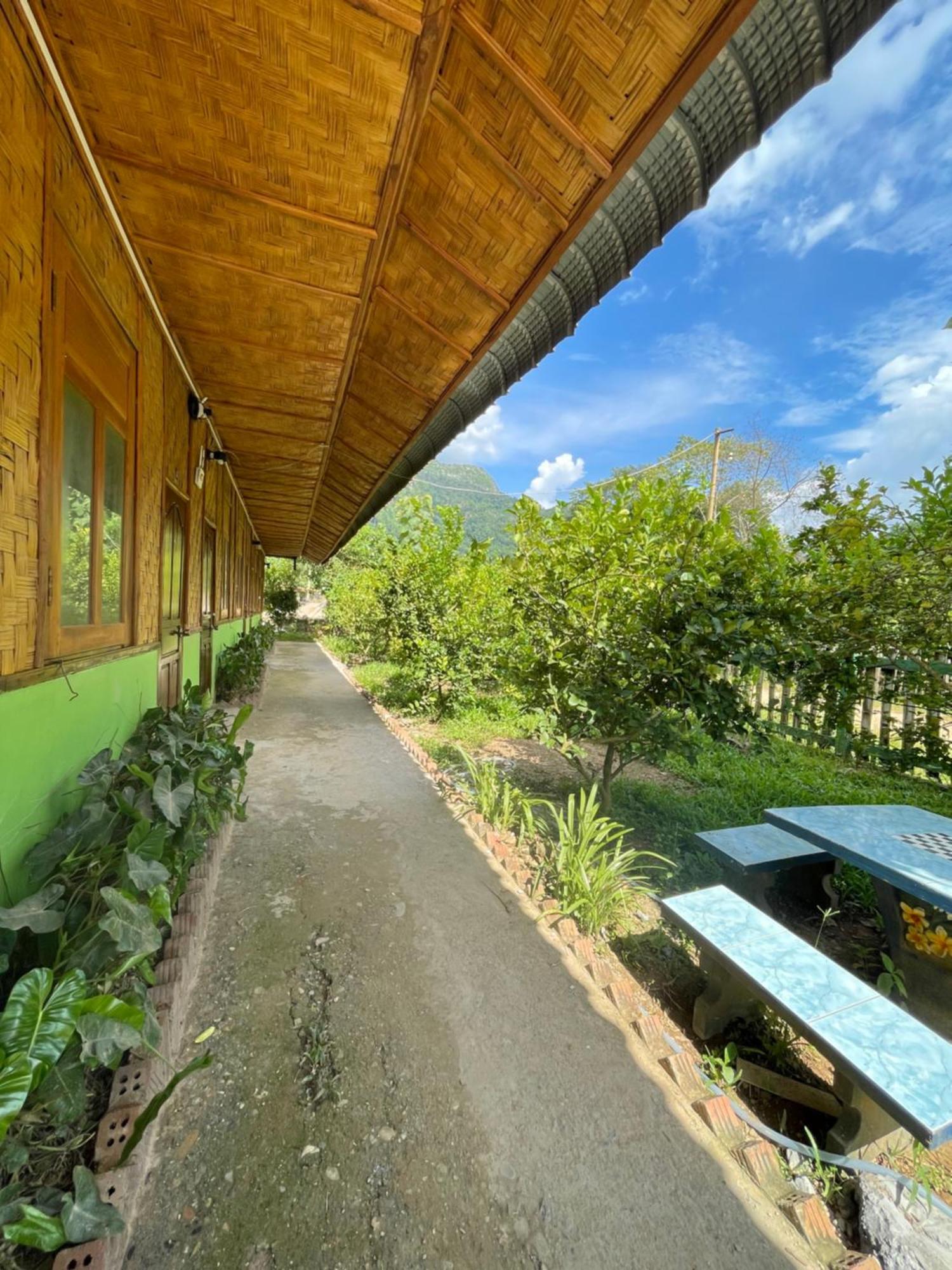 Bed and Breakfast Nong Khiaw Ing Ing Mountain View Exterior foto