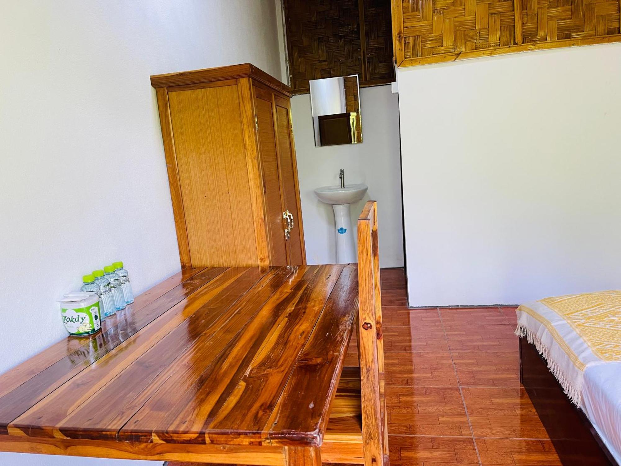 Bed and Breakfast Nong Khiaw Ing Ing Mountain View Exterior foto